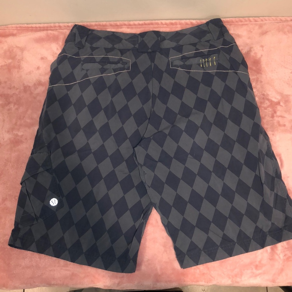 Lululemon men’s shorts